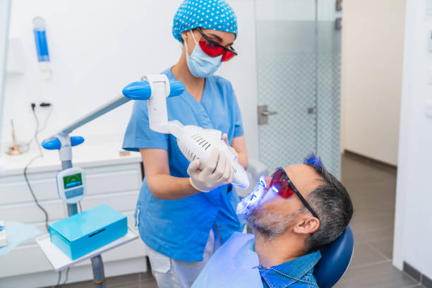 Best Emergency Dentist for Knocked-Out Tooth in Beach Park, IL